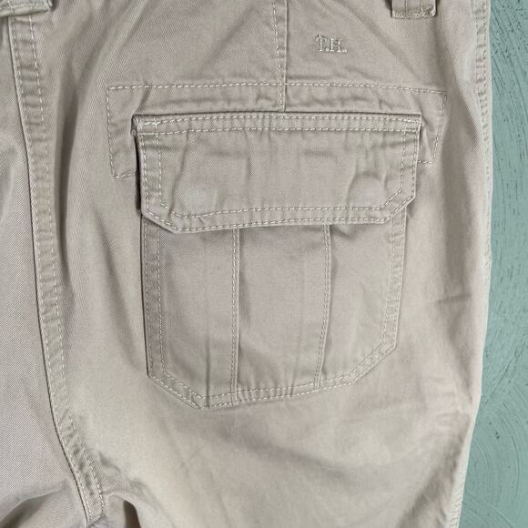 Tommy Hilfiger Women's Khaki Pants Size 10 Loose Cut Relaxed Outdoor Wear - Picture 5 of 10
